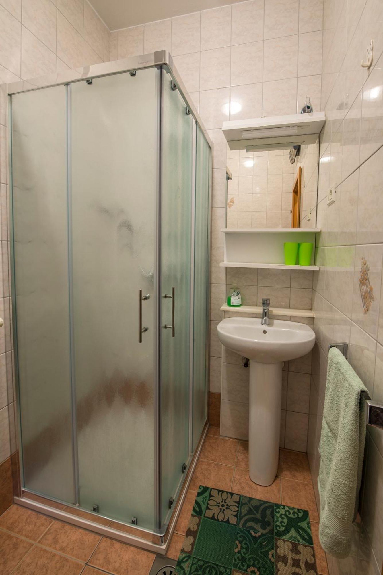 Apartments Rombon Klavdij With Free Onsite Parking Bovec Exterior foto